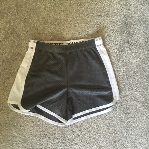 Justice workout shorts - Picture 1 of 2